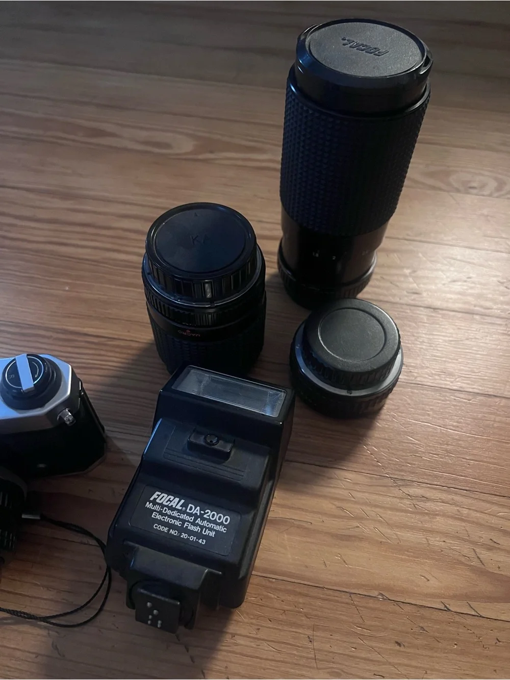 Pentax K1000 35mm Film Camera - Black/Silver